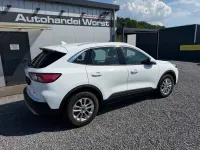 Gebraucht Ford Kuga Titanium 224 PS (164 kW) 2022 Weiß SUV