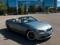 Gebraucht BMW 325 Cabriolet 218 PS (160 kW) 2007 Blau Cabrio