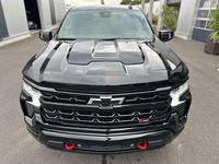 Neu Chevrolet Silverado 426 PS (313 kW) 2025 Schwarz SUV