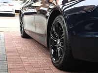 Gebraucht BMW 525 Sport Line 218 PS (160 kW) 2012 Blau Limousine