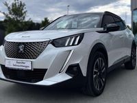 Gebraucht Peugeot e-2008 GT 100 kW (136 PS) 2021 Perlmutt weiß perleffekt SUV