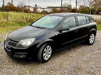 Gebraucht Opel Astra 103 PS (75 kW) 2004 Schwarz Limousine