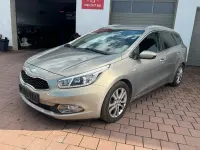 Gebraucht Kia Ceed 128 PS (94 kW) 2013 Grau Kleinwagen