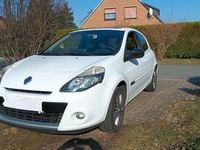 Gebraucht Renault Clio II Night&Day 103 PS (75 kW) 2011 Weiß Kleinwagen