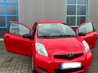 gebraucht Toyota Yaris Cool / neue Allwetterreifen