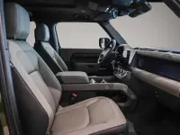 Neu Land Rover Defender SE Dynamic 249 PS (183 kW) 2026 Manufacturer SUV