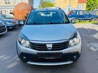 Gebraucht Dacia Sandero Stepway 87 PS (63 kW) 2010 Silber Limousine