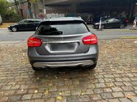 Gebraucht Mercedes GLA220 170 PS (125 kW) 2015 Grau SUV