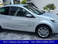 Gebraucht Renault Clio III Night&Day 75 PS (55 kW) 2012 Platingrau Kleinwagen