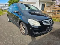Gebraucht Mercedes B200 136 PS (100 kW) 2005 Schwarz Van / Kleinbus