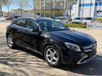 Gebraucht Mercedes GLA180 109 PS (80 kW) 2017 Schwarz SUV