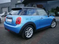 Używany Mini Cooper Pepper 136 KM (100 kW) 2018 Niebieski Hatchback
