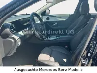 Gebraucht Mercedes E300 Avantgarde 306 PS (225 kW) 2022 Blau Kombi