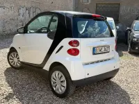 Gebraucht Smart ForTwo Coupé 61 PS (44 kW) 2009 Weiß Coupé