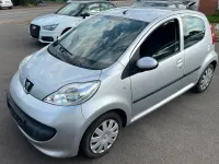Gebraucht Peugeot 107 68 PS (50 kW) 2006 Grau Kleinwagen
