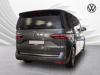 Gebraucht VW T7 Style 150 PS (110 kW) 2022 Indiumgrau metallic Van