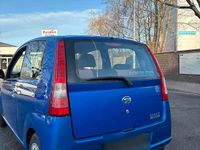 Gebraucht Daihatsu Cuore 55 PS (40 kW) 2009 Blau Kleinwagen