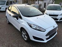 Gebraucht Ford Fiesta 60 PS (44 kW) 2014 Weiß Kleinwagen