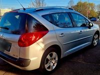 gebraucht Peugeot 207 Premium 120 VTi Premium