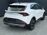 Neu Kia Sportage Silver 179 PS (131 kW) 2026 Deluxe white SUV