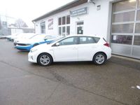 gebraucht Toyota Auris Hybrid Life+ (E18)