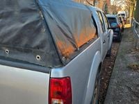 Gebraucht Nissan Navara 174 PS (127 kW) 2005 Silber Pickup