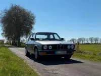 Brugt BMW 525 122 HK (89 kW) 1986 Sølv Sedan