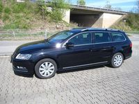 Gebraucht VW Passat Highline 177 PS (130 kW) 2013 Deep black perleffekt Kombi