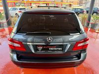 Gebraucht Mercedes E350 Avantgarde 231 PS (169 kW) 2010 Grau Kombi