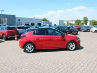 Używany Opel Corsa Elegance 101 KM (74 kW) 2023 Czerwony Hatchback