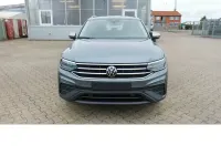 Gebraucht VW Tiguan Life 150 PS (110 kW) 2025 Platinumgreymet (metallic) SUV