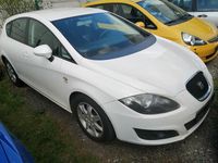 Used Seat Leon 105 HP (77 kW) 2010 White Hatchback