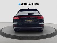 Gebraucht Audi Q8 S-Line 286 PS (210 kW) 2023 Grün SUV