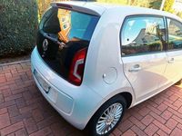 Gebraucht VW up! high up! 75 PS (55 kW) 2013 Weiß Kleinwagen