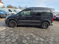 Gebraucht VW Caddy Trendline 75 PS (55 kW) 2017 Schwarz Van / Kleinbus