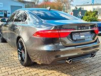 Gebraucht Jaguar XF Portfolio 300 PS (220 kW) 2019 Carpathian grey (metallic) Limousine