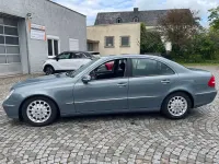 Używany Mercedes E280 Elegance 190 KM (139 kW) 2005 Szary Sedan/Limuzyna