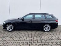 Gebraucht BMW 320e 272 PS (200 kW) 2022 Schwarz Kombi