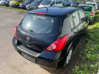 Gebraucht Nissan Tiida Acenta 110 PS (80 kW) 2009 Schwarz Kleinwagen