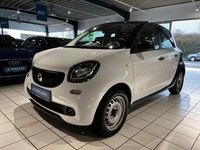 Gebraucht Smart ForFour Basis 71 PS (52 kW) 2019 Weiß Kleinwagen