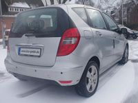 Gebraucht Mercedes A160 95 PS (69 kW) 2010 Silber Kleinwagen