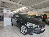 Gebraucht BMW 218 Active Tourer Advantage 150 PS (110 kW) 2020 Schwarz Van / Kleinbus