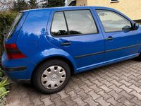 Gebraucht VW Golf IV 77 PS (56 kW) 2000 Blau Limousine