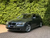 Gebraucht BMW 530 218 PS (160 kW) 2006 Grau Kombi