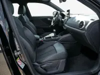 Gebraucht Audi Q2 S-Line 116 PS (85 kW) 2024 Mythosschwarz metallic SUV