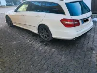 Gebraucht Mercedes E250 204 PS (150 kW) 2011 Weiß Kombi