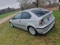 Gebraucht BMW 318 143 PS (105 kW) 2002 Silber Coupé