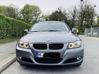 Gebraucht BMW 318 143 PS (105 kW) 2012 Kombi