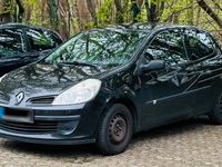 Gebraucht Renault Clio II 75 PS (55 kW) 2007 Schwarz Kleinwagen