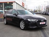 Gebraucht Audi A4 Basis 150 PS (110 kW) 2022 Mythosschwarz metallic Kombi